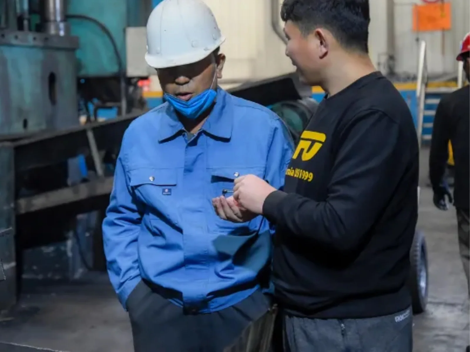 Qizhong Chemical export service and logistics